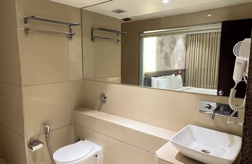 Savli Hotel | Eco Satva Vadodara (Kitchen with no-onion no-garlic)