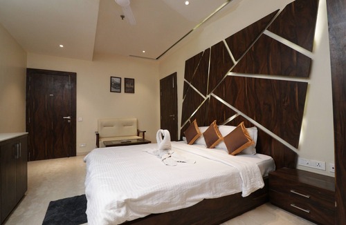 Malda Hotel | EENNRA GUEST HOUSE, Malda