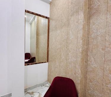 Varanasi House | Ekank Villa Private Room