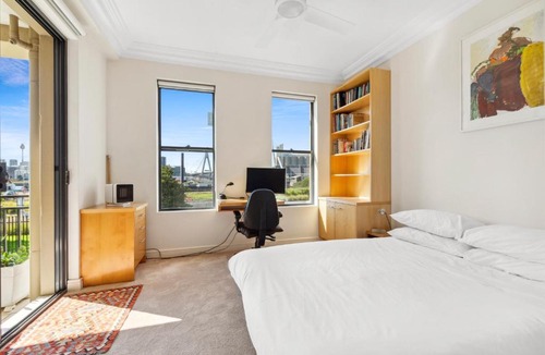 Balmain Apartment | Elegant Stay in Balmain with Pool Access