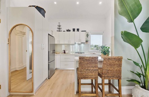 Glebe House | Elegant Victorian Oasis in Exclusive Glebe Estate
