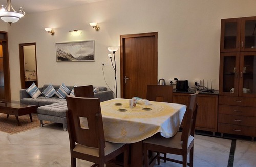 Hyderabad Apartment | Elegantly furnished spacious 3 BHK apartment