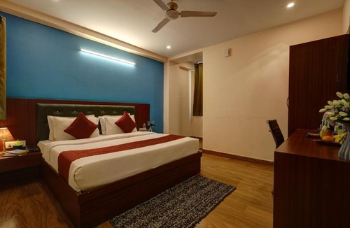 Dwarka Hotel | Elite Stay Near Yashobhoomi Dwarka