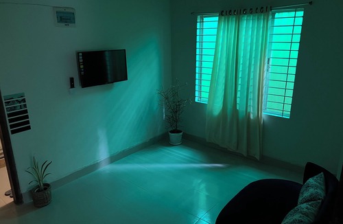 Dhaka House | Entire apartment, private Studio apartment with AC in Dhaka