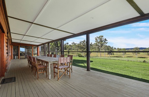 Joadja House | Escape to The Lodge at Eagle Rock Farm - a spectacular chalet-style residence
