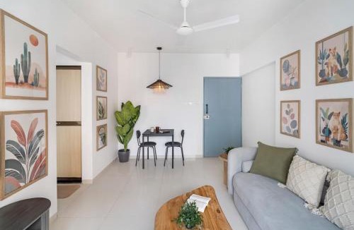 Pali Hill Apartment | Evara 1BHK in Khar by SquareOne Stays