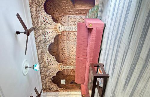 Panch Batti Hotel | Ezzah haveli