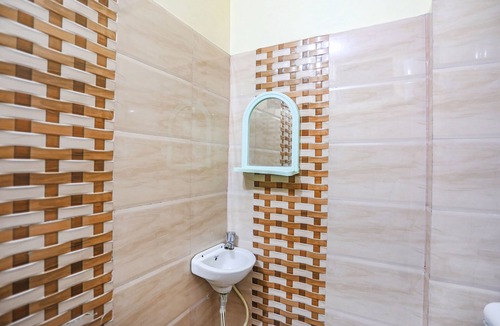 Kanpur Hotel | Fabexpress Kanha Dham
