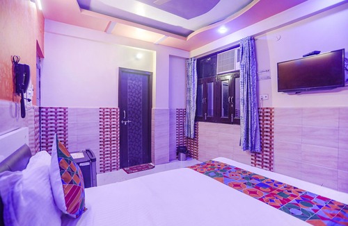 Kanpur Hotel | Fabexpress Kanha Dham