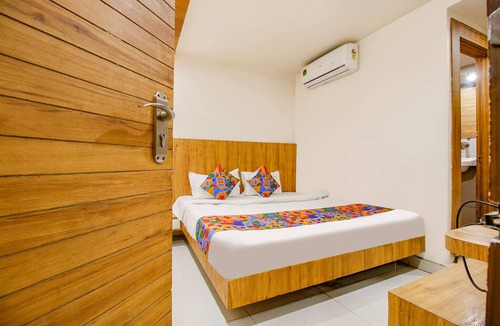 Bhopal Hotel | Fabexpress Sunshine Regency