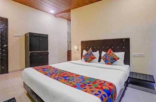 Bhilar Hotel | FabHotel Aaryras Heritage Resort
