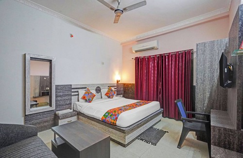 Patia Hotel | Fabhotel Aditya Guest House 3