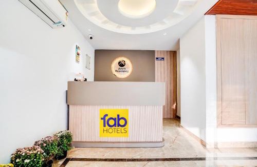 Udyog Vihar Hotel | FabHotel Amrit Luxury Inn- Near Candor Tech Space