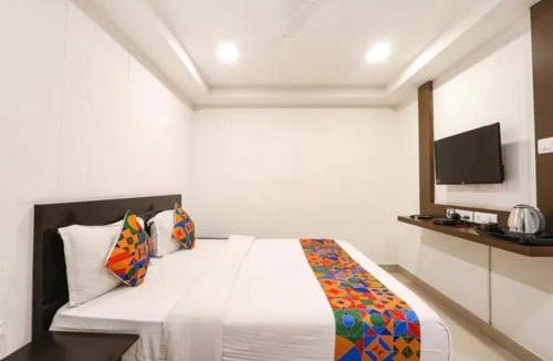 Gachibowli Hotel | FabHotel Blue Dawn Gachibowli