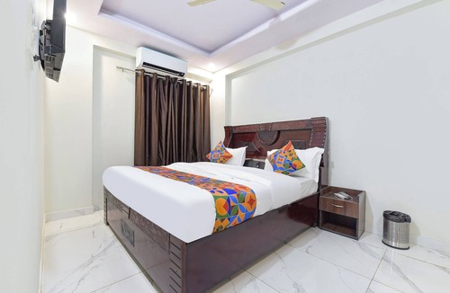 Bani Park Hotel | Fabhotel Bungalow 14
