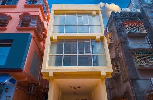 Kolkata Hotel | FabHotel Cozy Stay