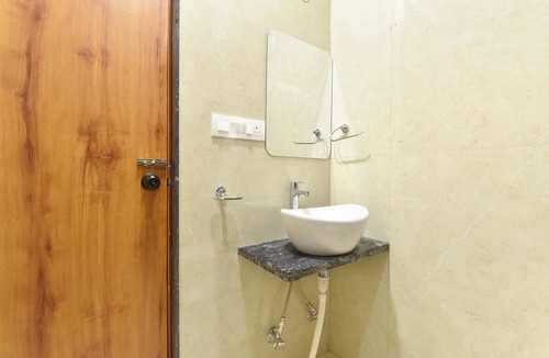 Vaishali Nagar Hotel | FabHotel D3 - Vaishali Nagar