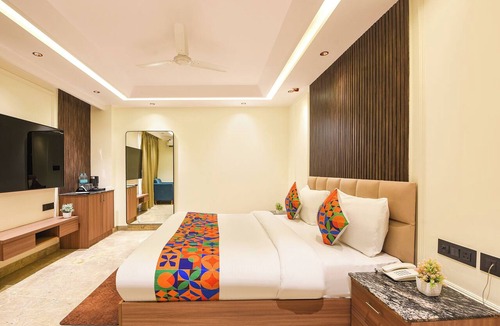 Model Town Hotel | Fabhotel Elvilla Model Town