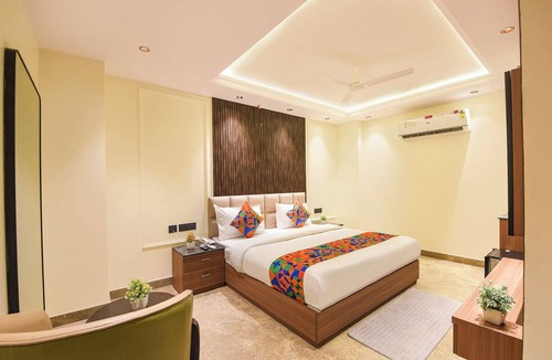 Model Town Hotel | Fabhotel Elvilla Model Town