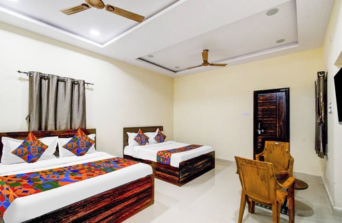 Dr AS Rao Nagar Hotel | Fabhotel Golden City Inn