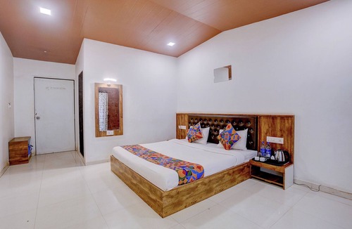 Mahabaleshwar Hotel | Fabhotel Green Crystal