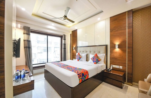 Lajpat Nagar Hotel | Fabhotel Just Inn