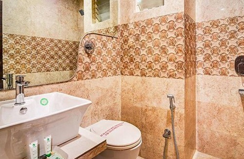 Maharana Pratap Nagar Hotel | FabHotel Kamla Regency - Rani Kamlapati Station