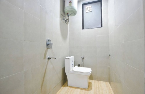 Jasola Hotel | Fabhotel Laxmi Mahal