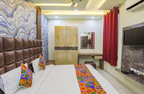 Kanpur Hotel | Fabhotel Naman