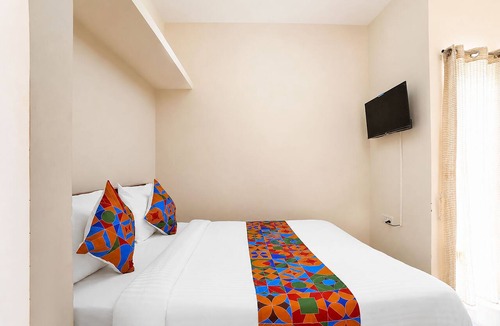 Sholinganallur Hotel | Fabhotel Nimalan Residency