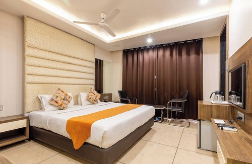 Maharana Pratap Nagar Hotel | FabHotel Prime The Bentree