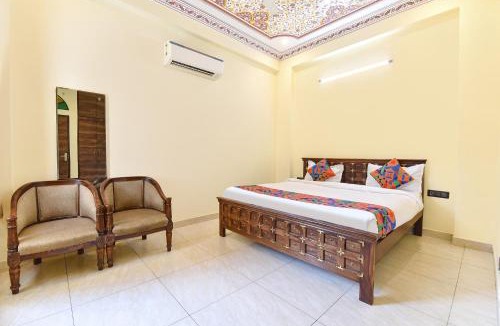 Jaipur District Hotel | FabHotel Prime Vanshil Heritage