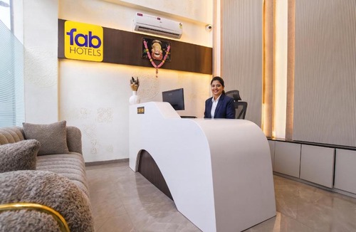 Indore Hotel | FabHotel Raj Villa I, Vijay Nagar