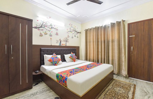 Vaishali Nagar Hotel | Fabhotel Royal Palace I