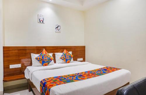 Clover Park Hotel | FabHotel RVC Grand Central