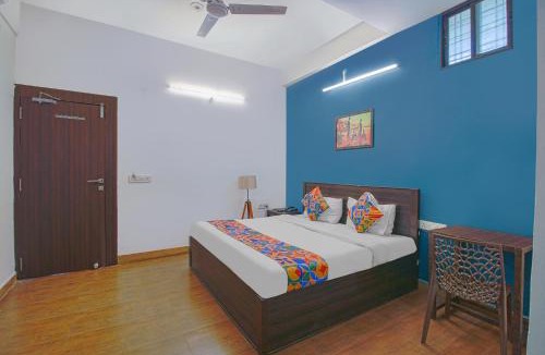 Bhopal Hotel | FabHotel Saket Inn