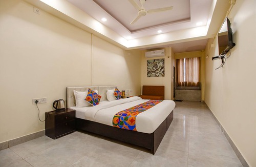 Maharana Pratap Nagar Hotel | Fabhotel Sanskar