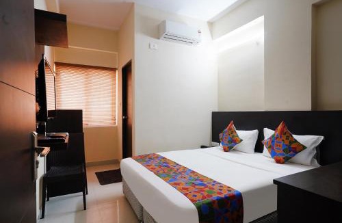 Gachibowli Hotel | FabHotel Serenity - Nr AIG Hospital, Gachibowli