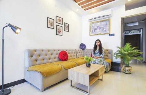 Ujjain Hotel | FabHotel Shree Moti Palace