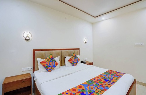 Kanpur Hotel | Fabhotel South Town - Near Govindpuri Railway Junction