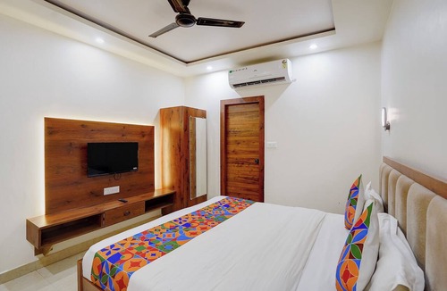 Kanpur Hotel | Fabhotel South Town - Near Govindpuri Railway Junction