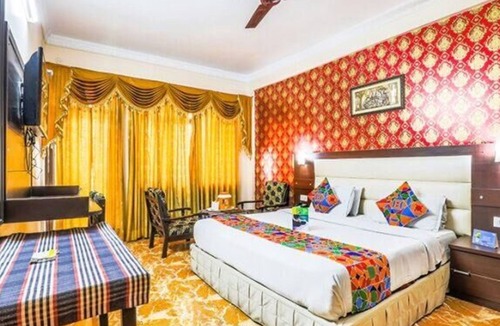 Mayapur Hotel | Fabhotel Statiq Inn