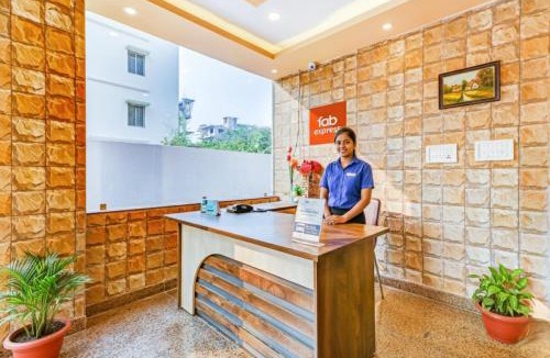 New Town Hotel | FabHotel Step Inn