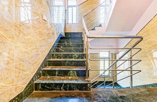 New Town Hotel | FabHotel Step Inn
