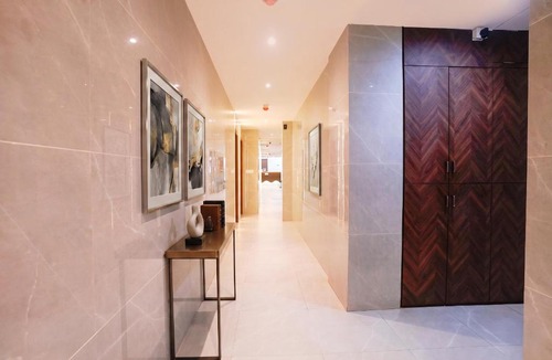 Thane West Hotel | FabHotel Sunday Residency