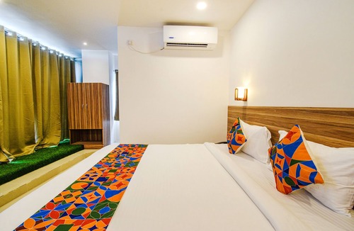Secunderabad Hotel | Fabhotel Wr Grand I