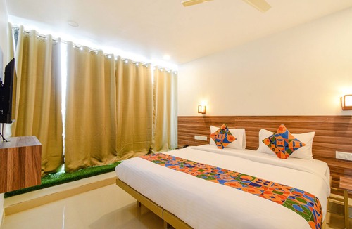 Secunderabad Hotel | Fabhotel Wr Grand I