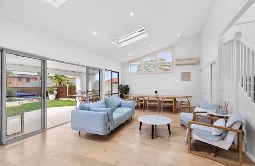 Woolooware House | Family Entertainer Renovated Pool House