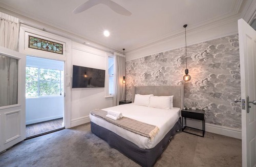 Woolloomooloo Apartment | Family Escape Terrace Near Harbour & Opera House