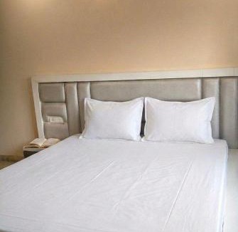 Jabalpur House | Family stay home